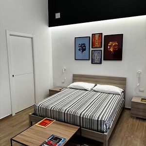 Camera deluxe con letto king size in edificio annesso
